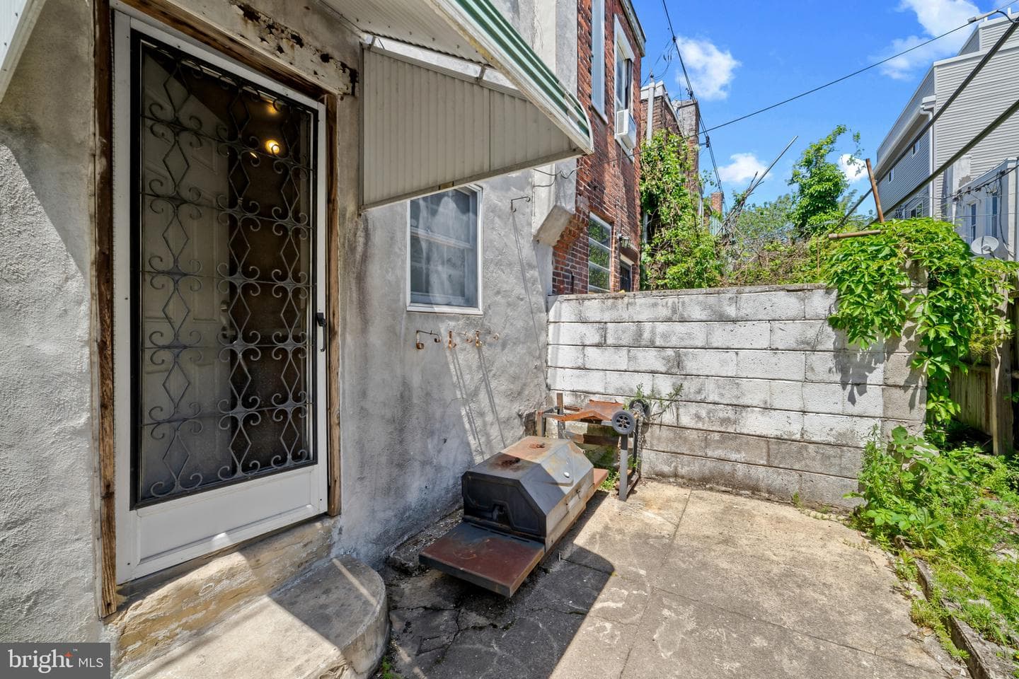 1427 S Etting Street photo 26