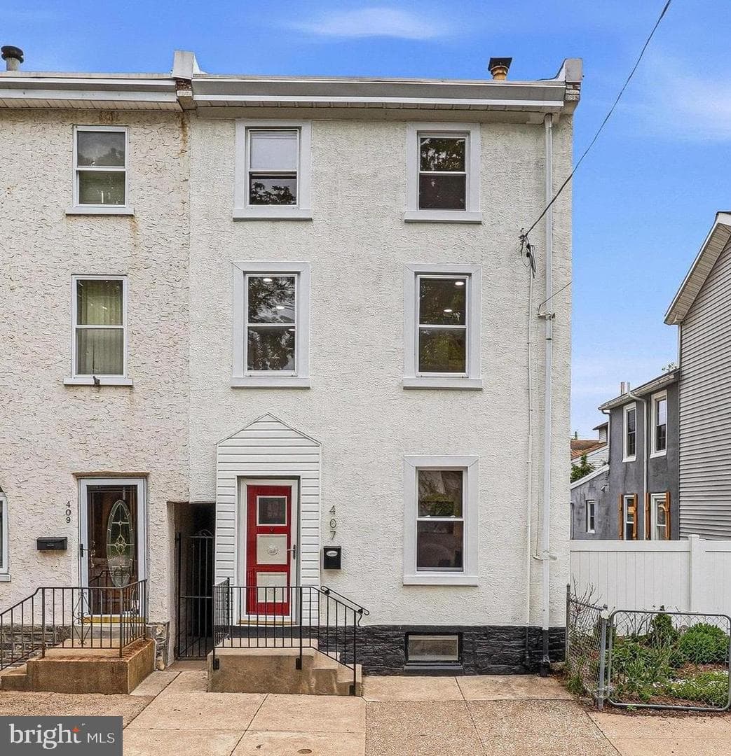 407 Conarroe Street
