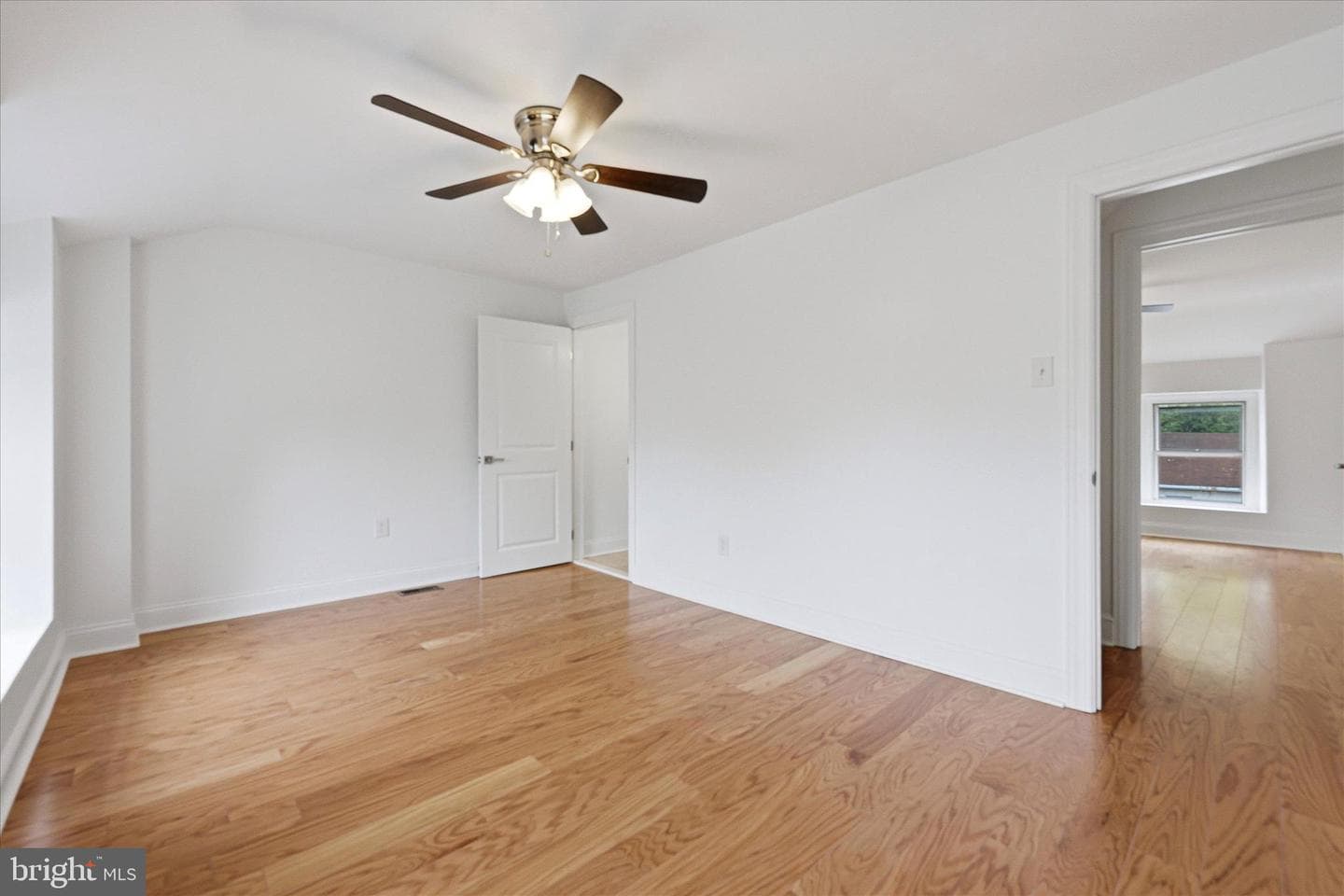 407 Conarroe Street photo 23