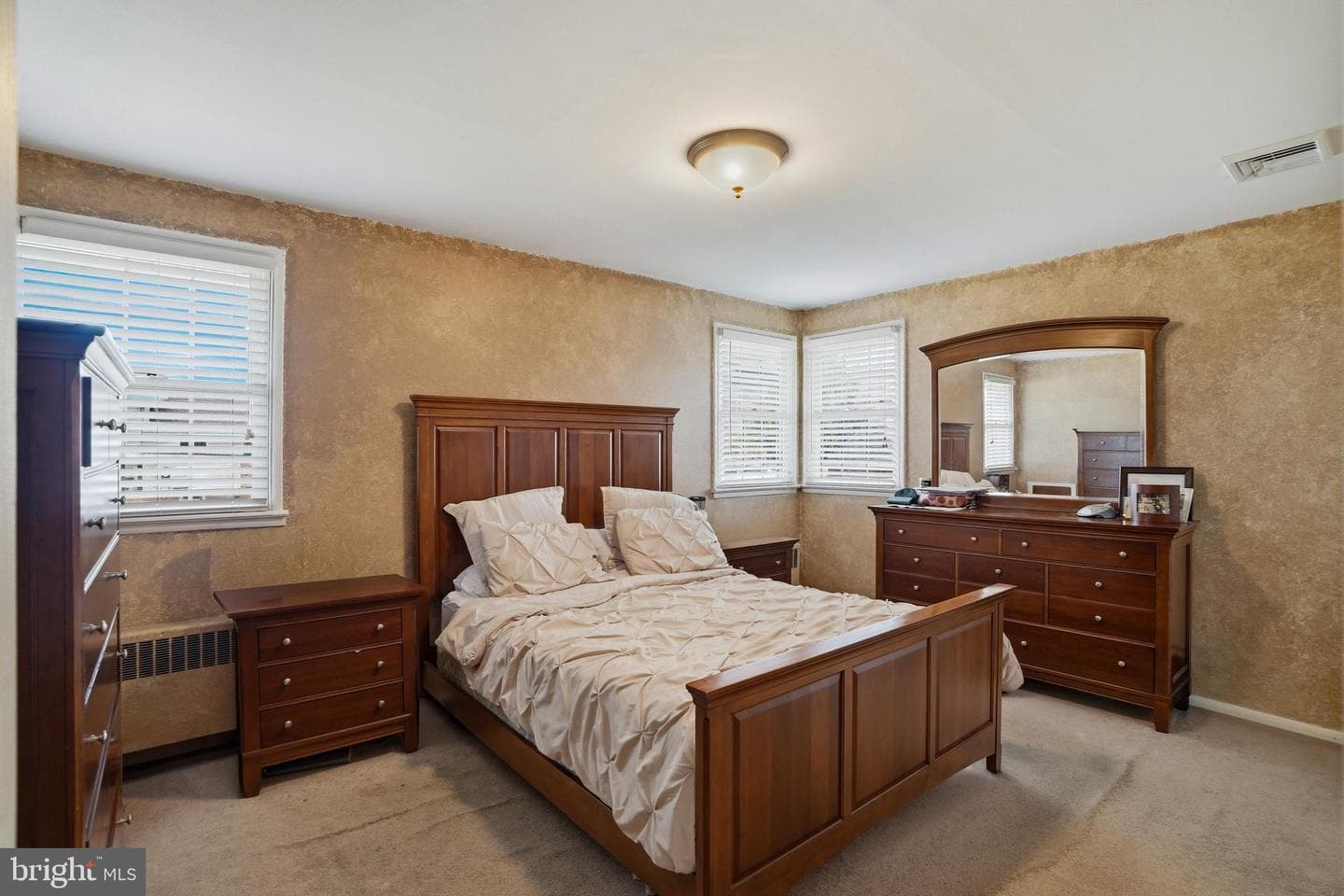9960 Wistaria Street photo 16