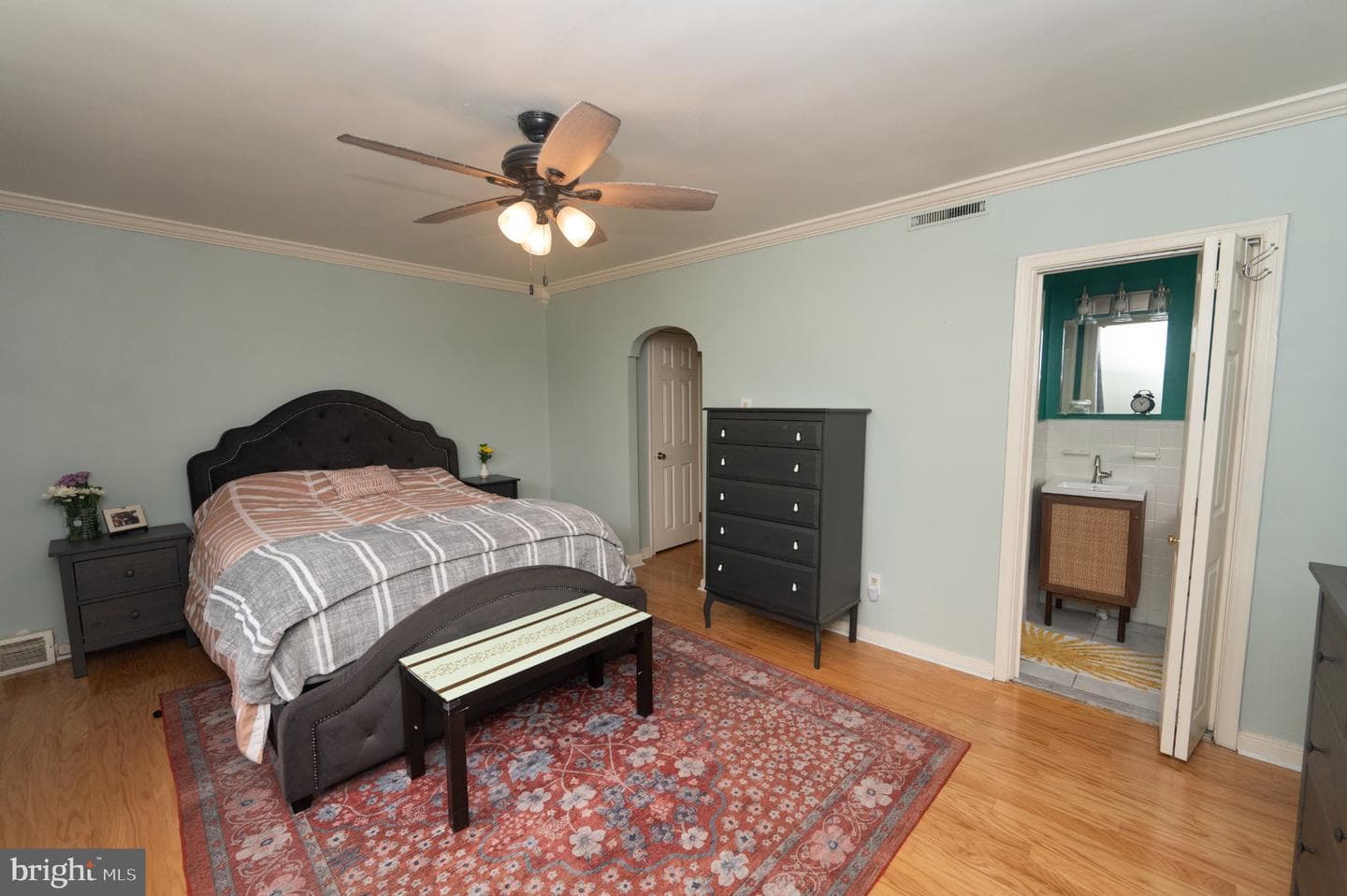 6655 Anderson Street photo 23
