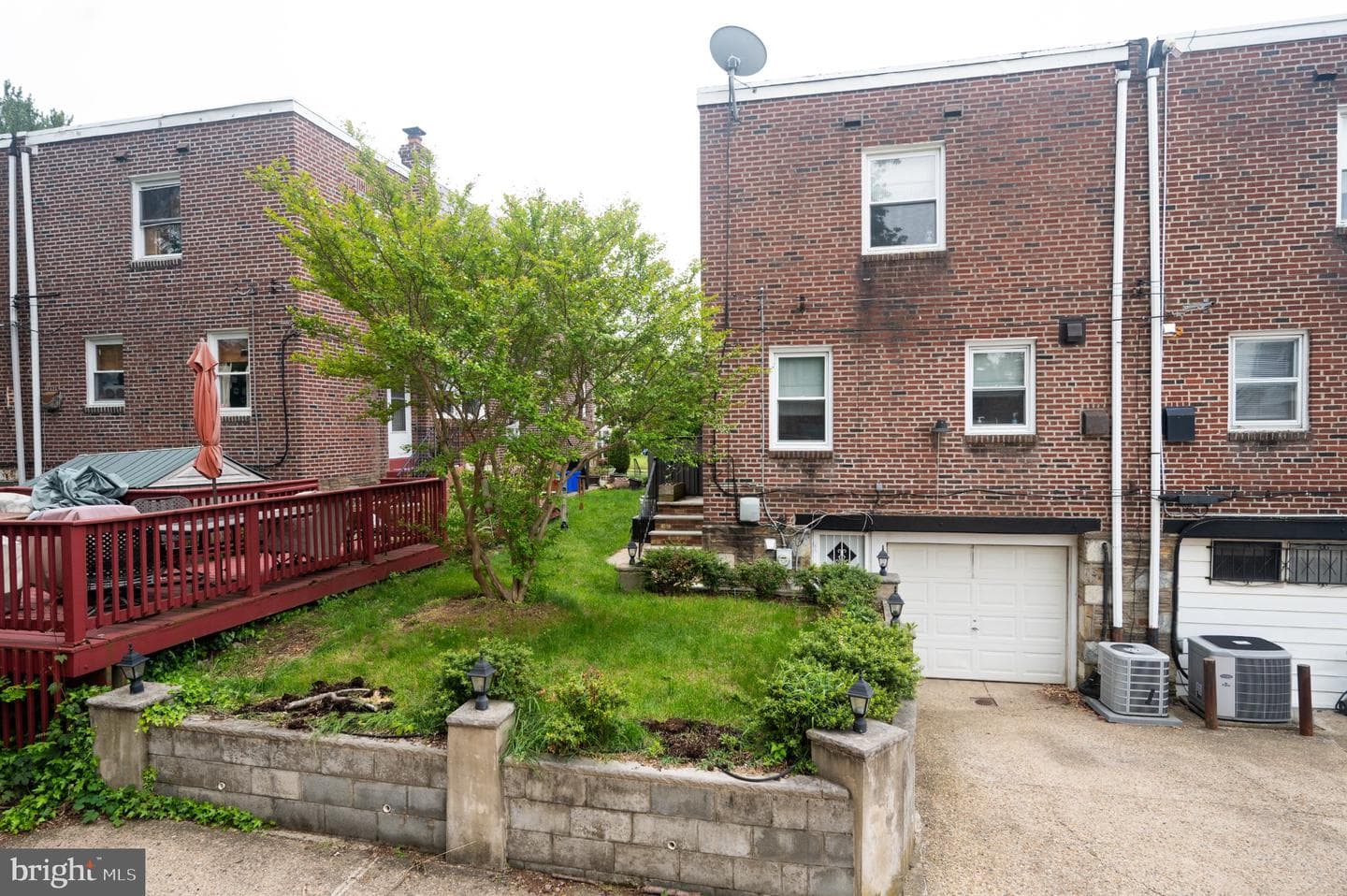 6655 Anderson Street photo 46