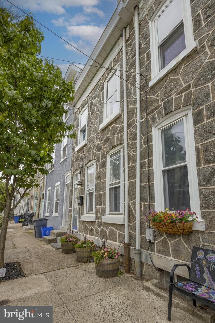 3824 Sharp Street photo 3