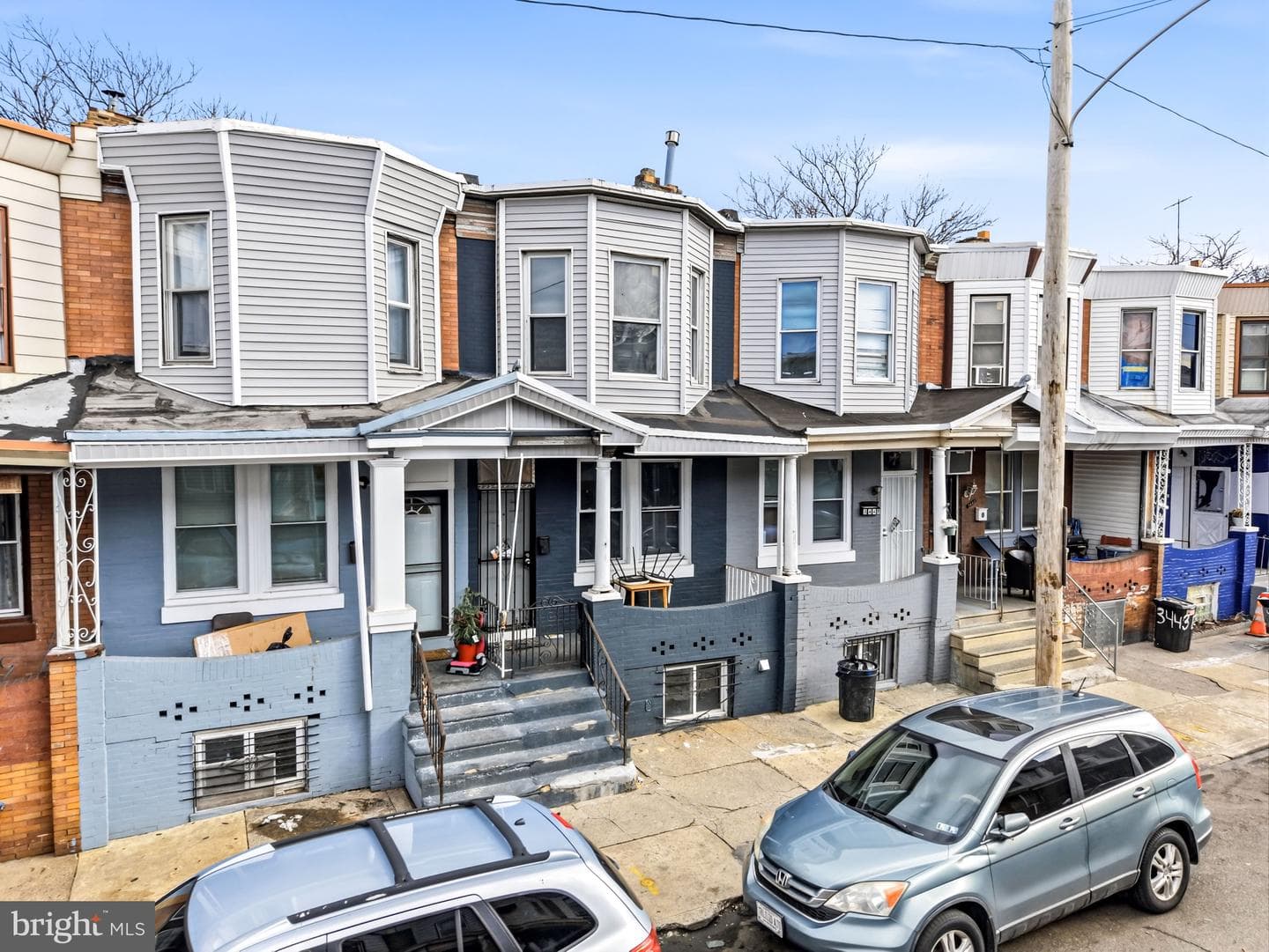 3449 E Street photo 3