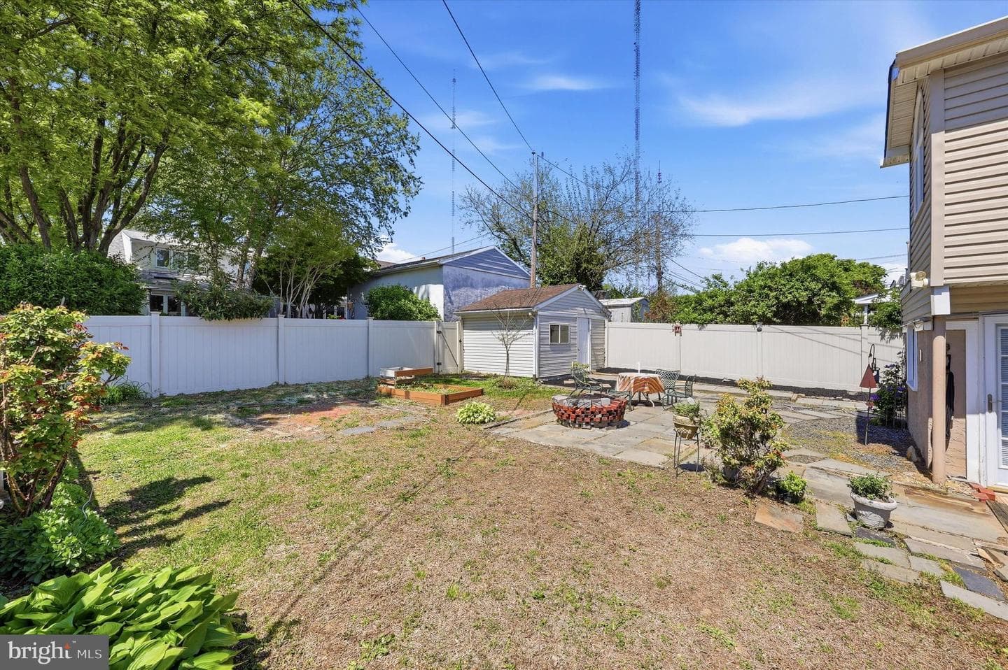 6944 Pawling Street photo 16