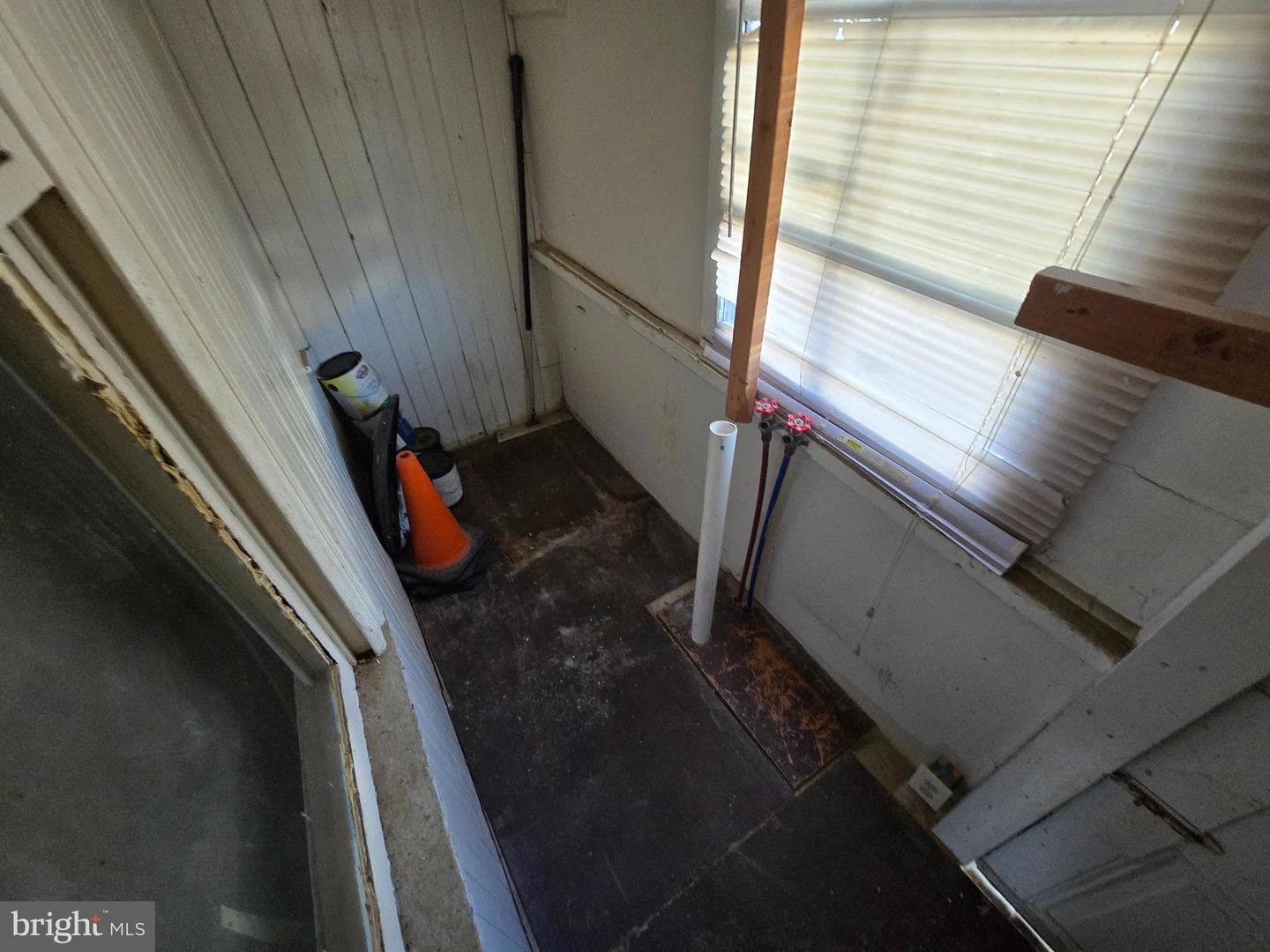 1837 W Juniata Street photo 9