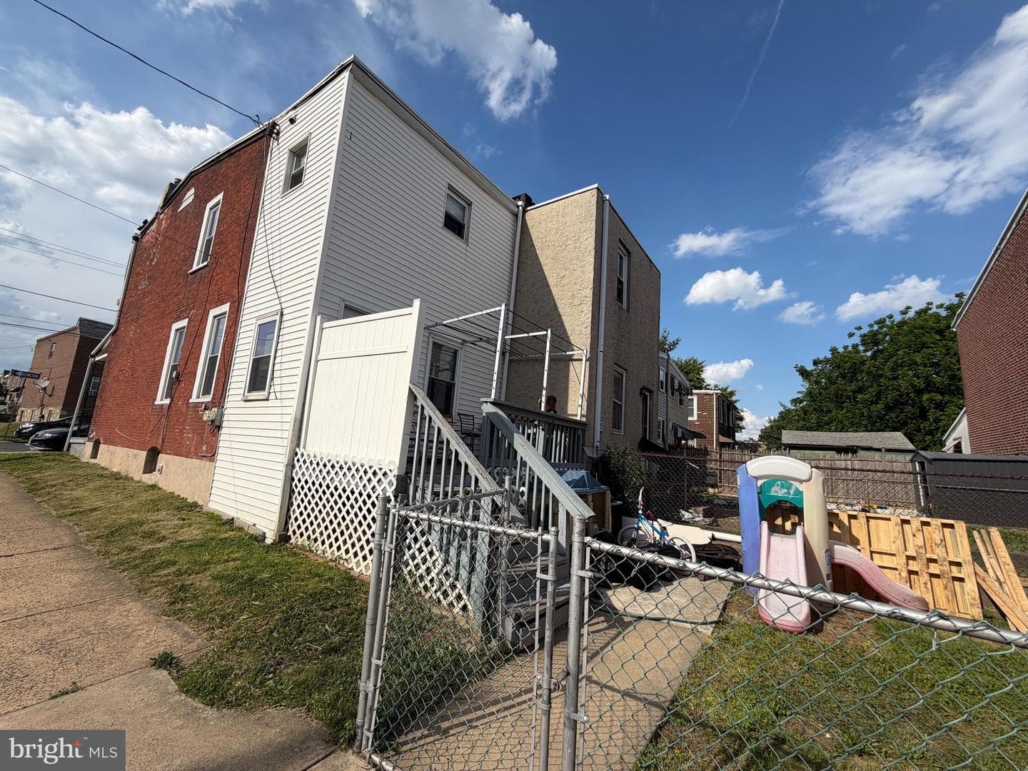 7801 Craig Street photo 20