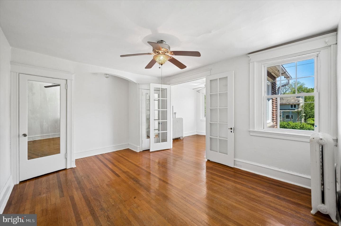219 W Sedgwick Street photo 13