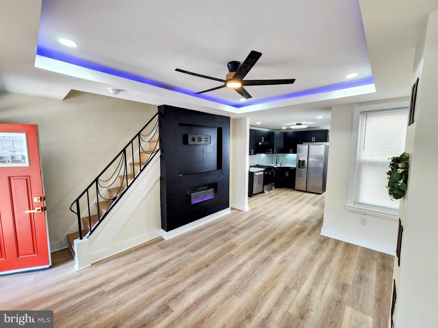 348 N Gross Street photo 11