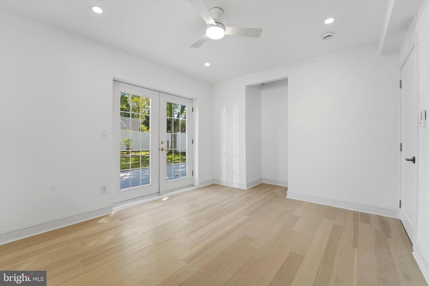 3109 Willits Road photo 10
