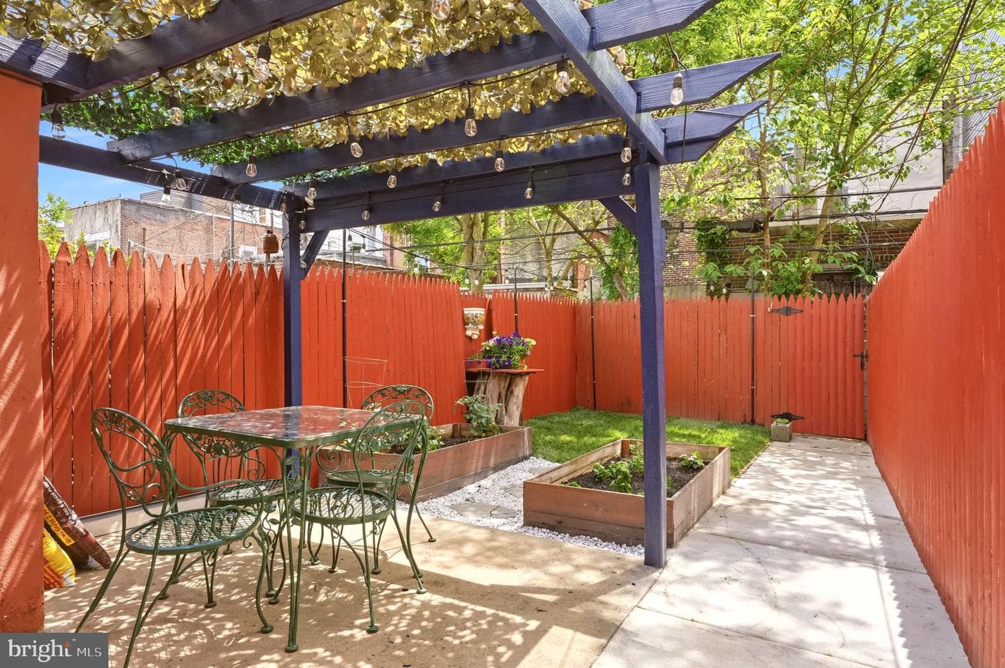 2840 W Stiles Street photo 26