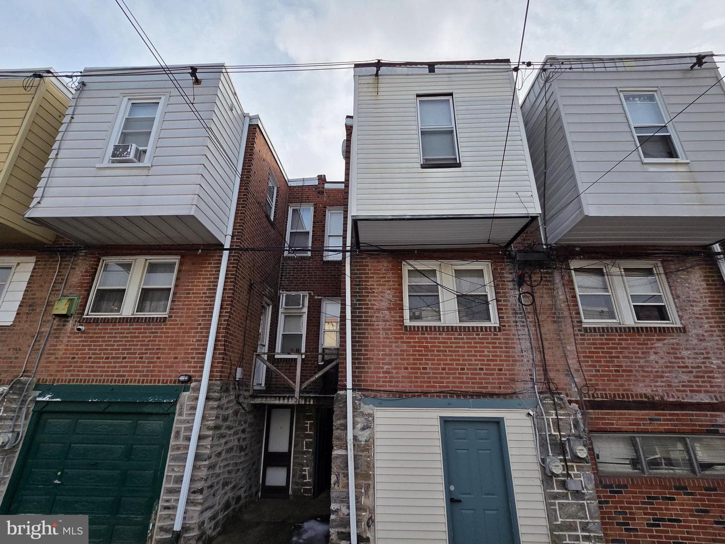 6042 Tackawanna Street photo 15
