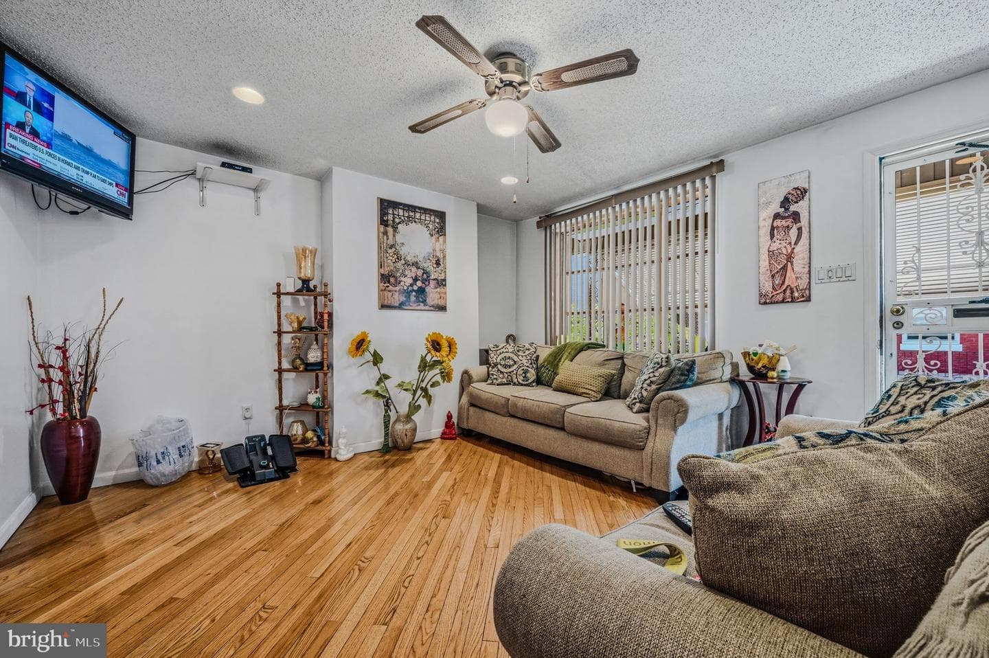 5217 Delancey Street photo 8