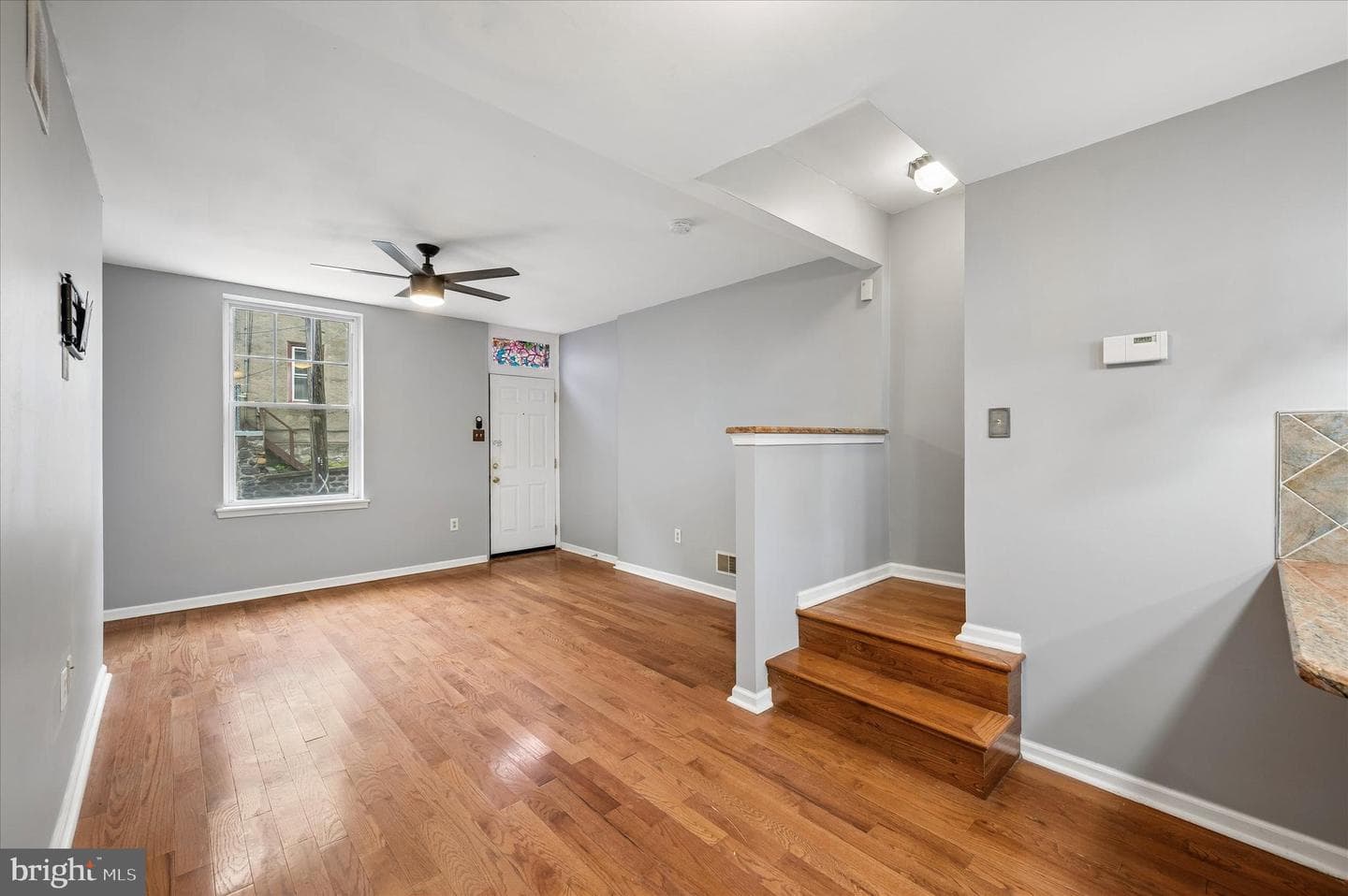 3305 Krail Street photo 4