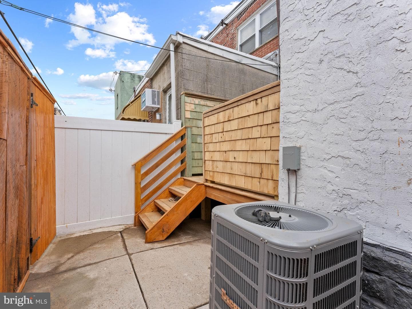2339 S Bucknell Street photo 39