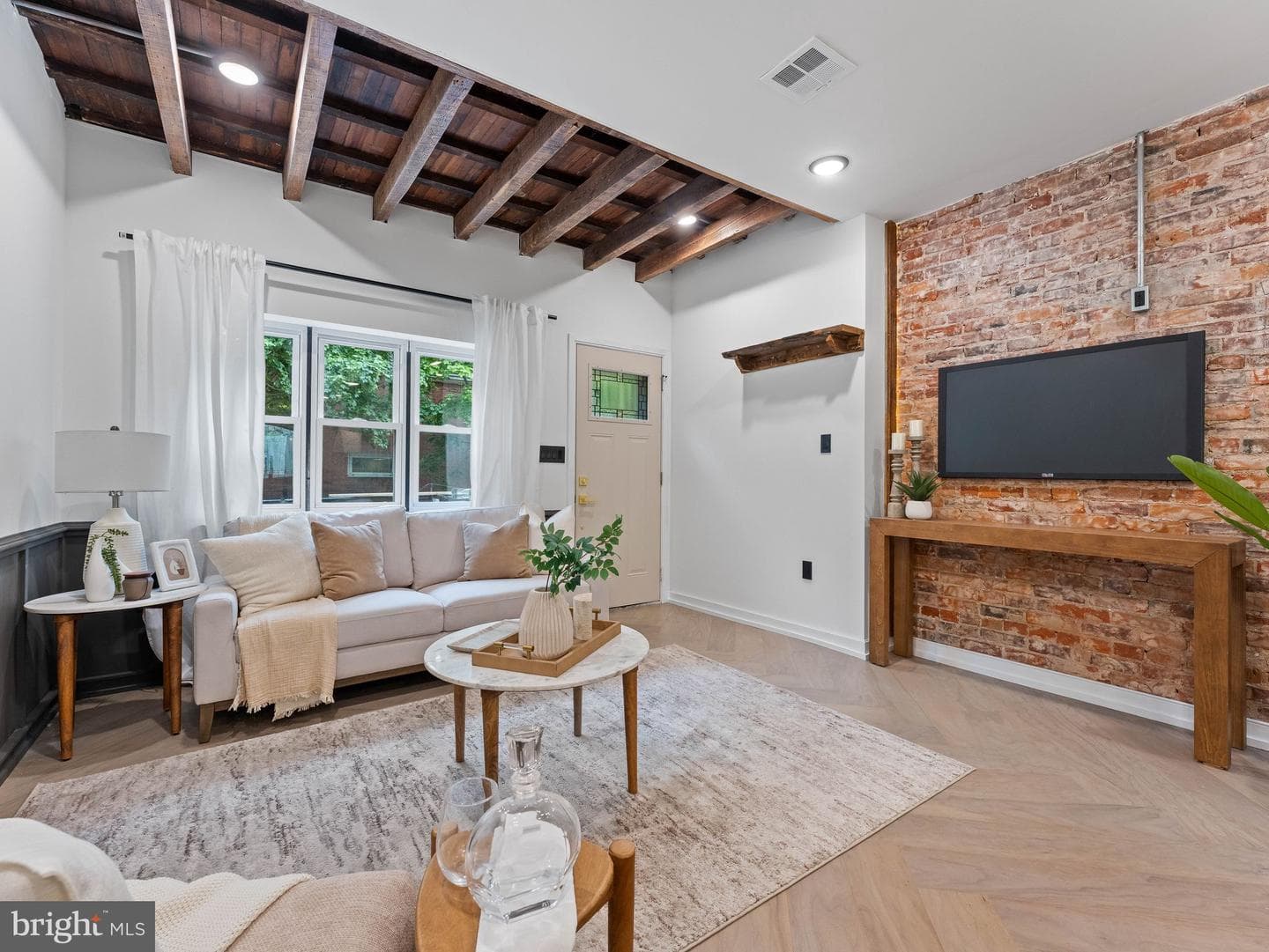2339 S Bucknell Street photo 7