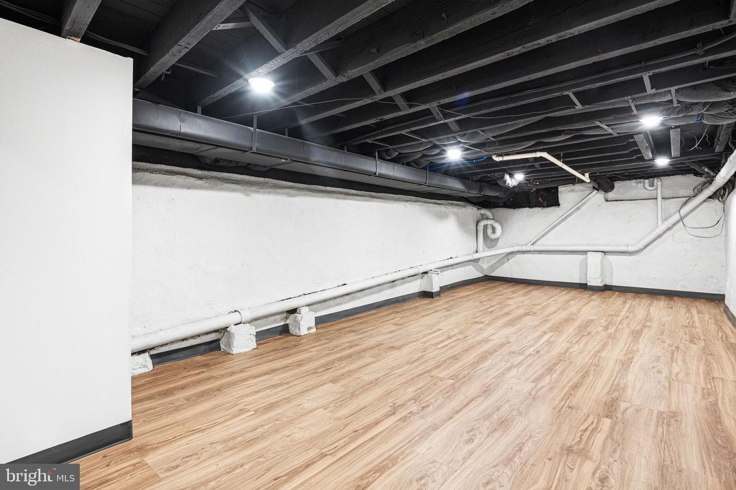 1626 E Eyre Street photo 30