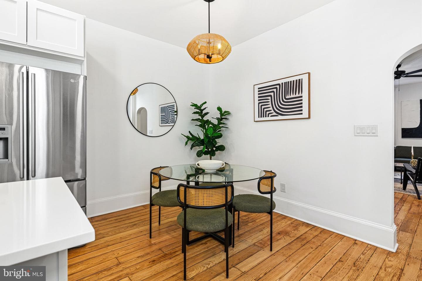 1626 E Eyre Street photo 5