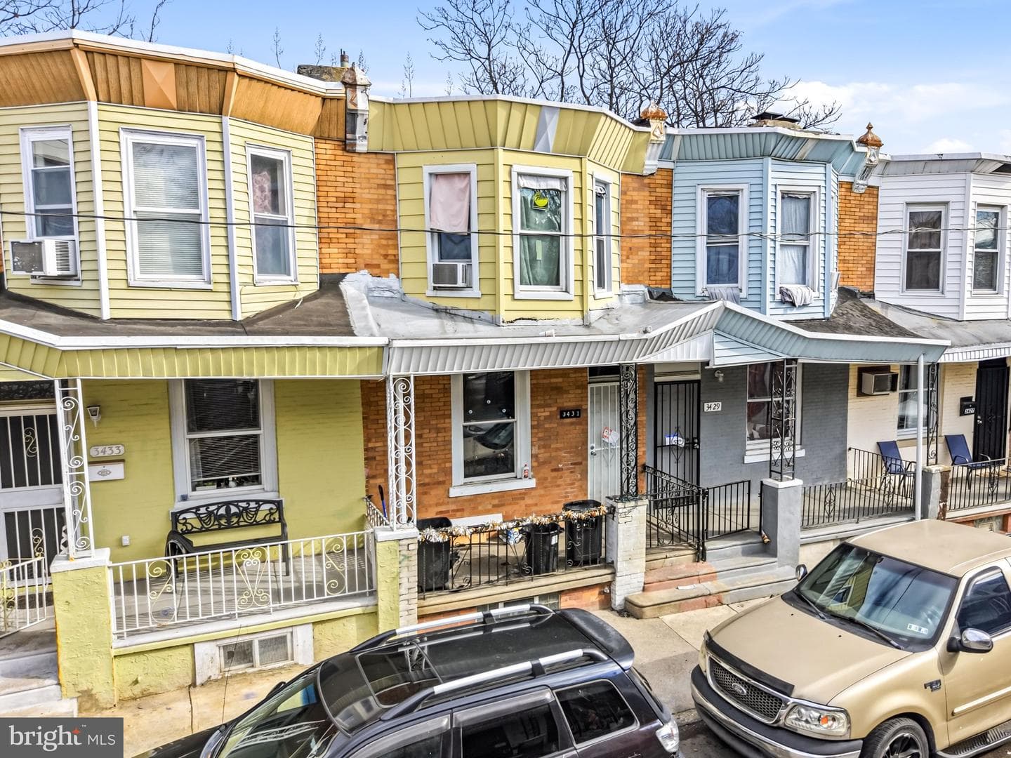 3431 Crystal Street photo 1