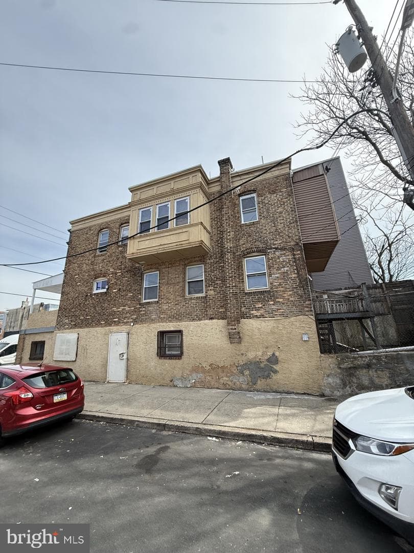 1018 S 53rd Street photo 4