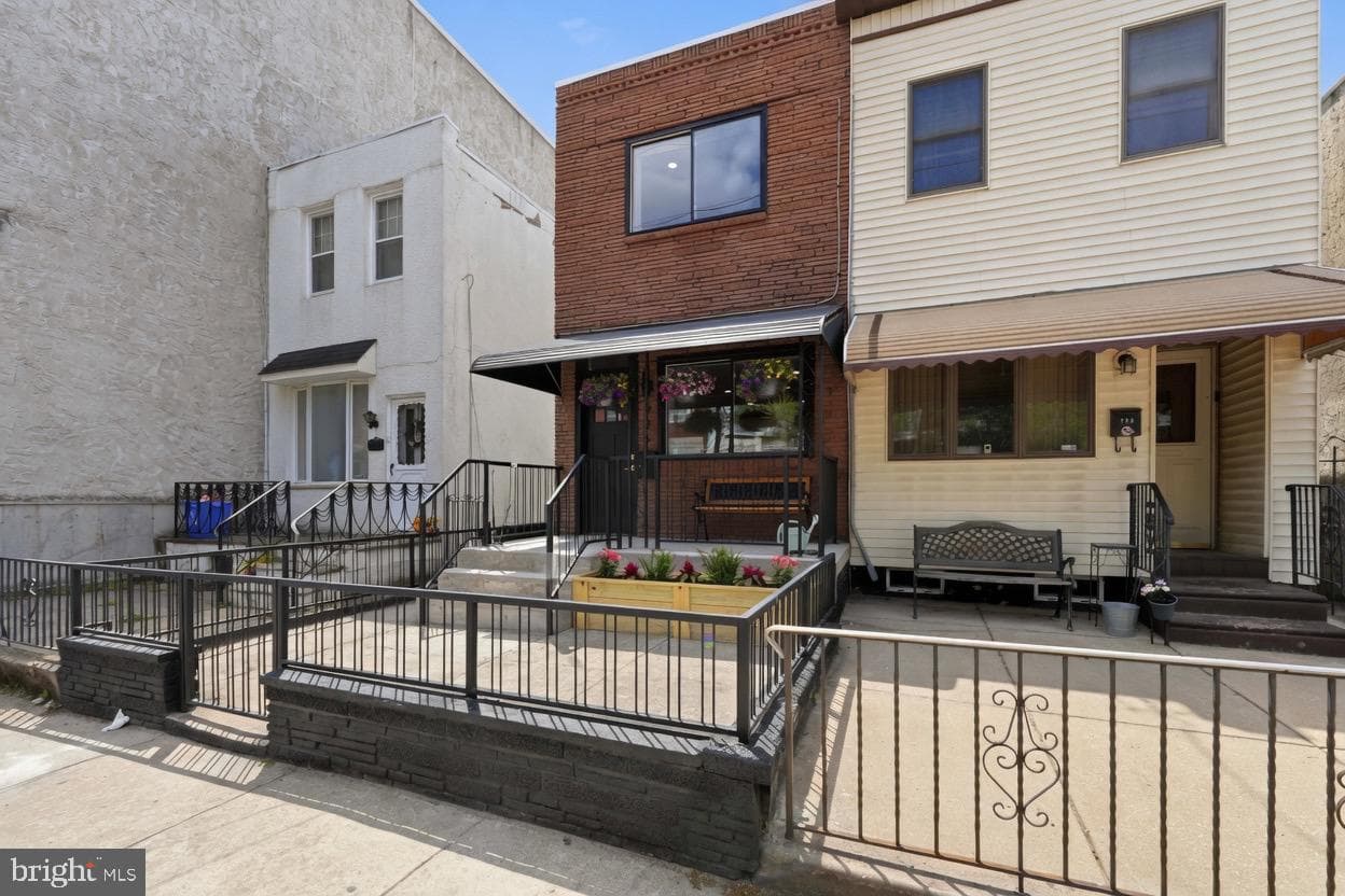 726 Morris Street photo 3