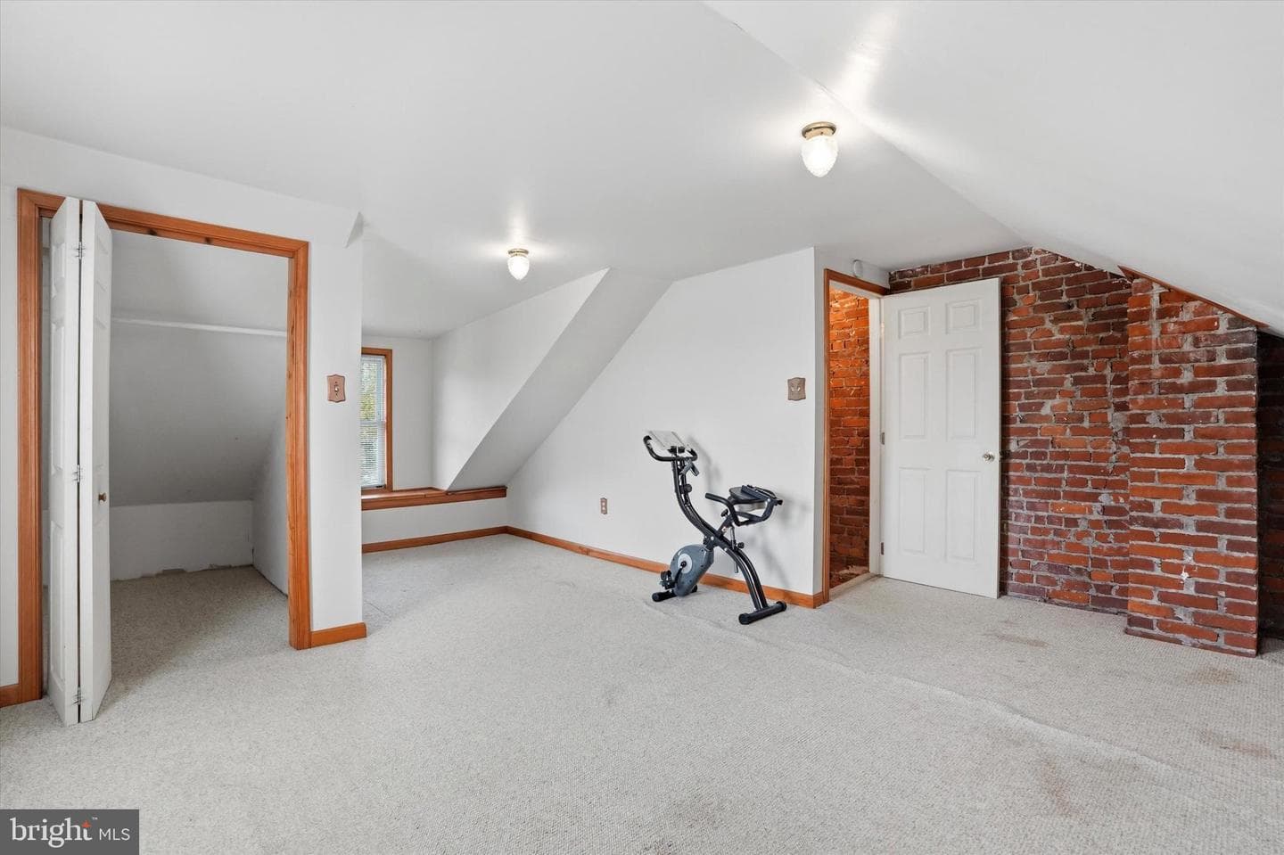 4621 Linden Avenue photo 20