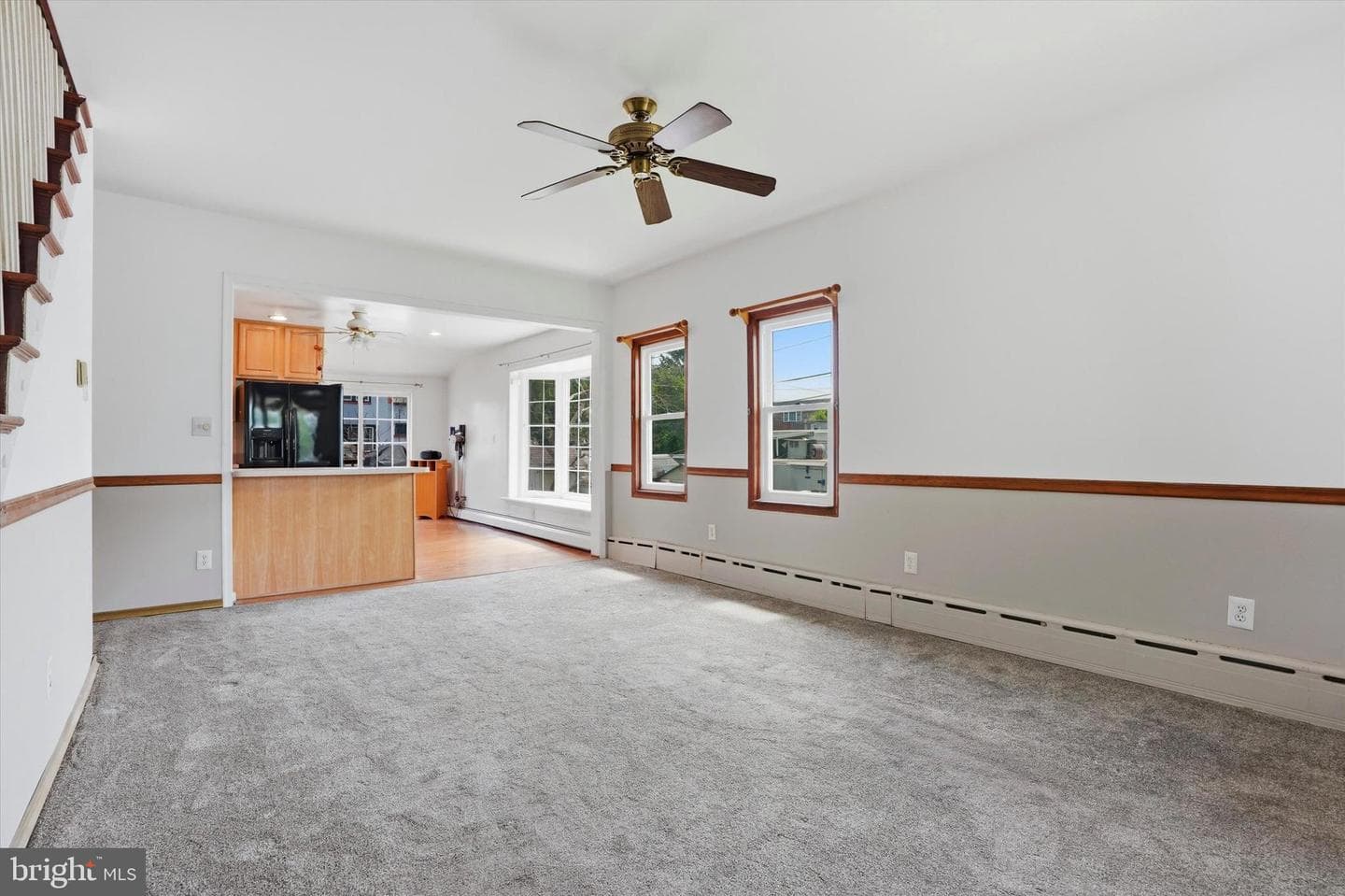 4621 Linden Avenue photo 9