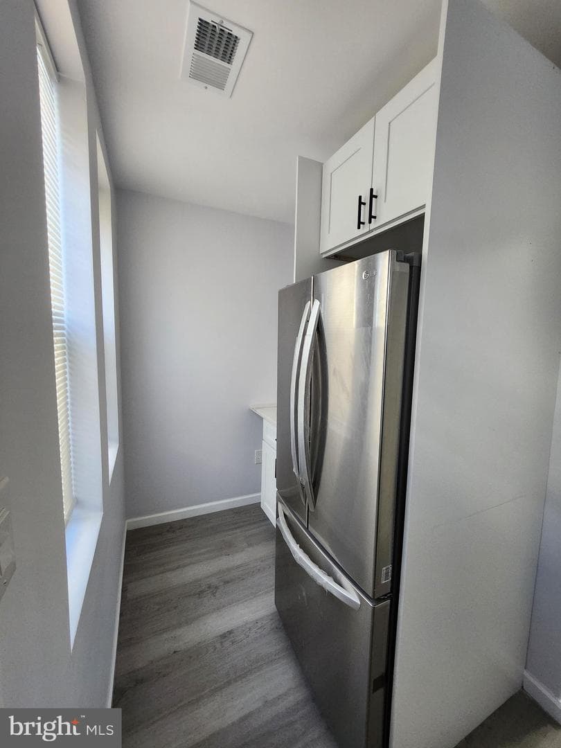 631 Cross Street photo 24