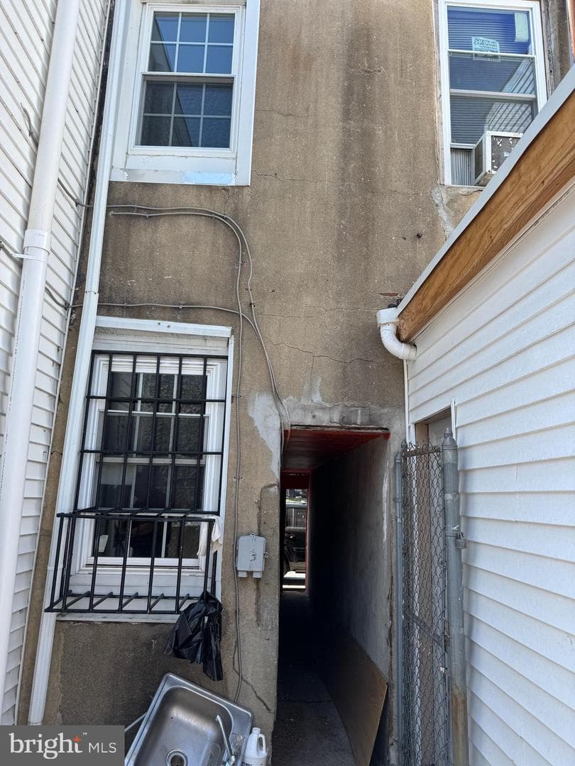 2601 Potter Street photo 3