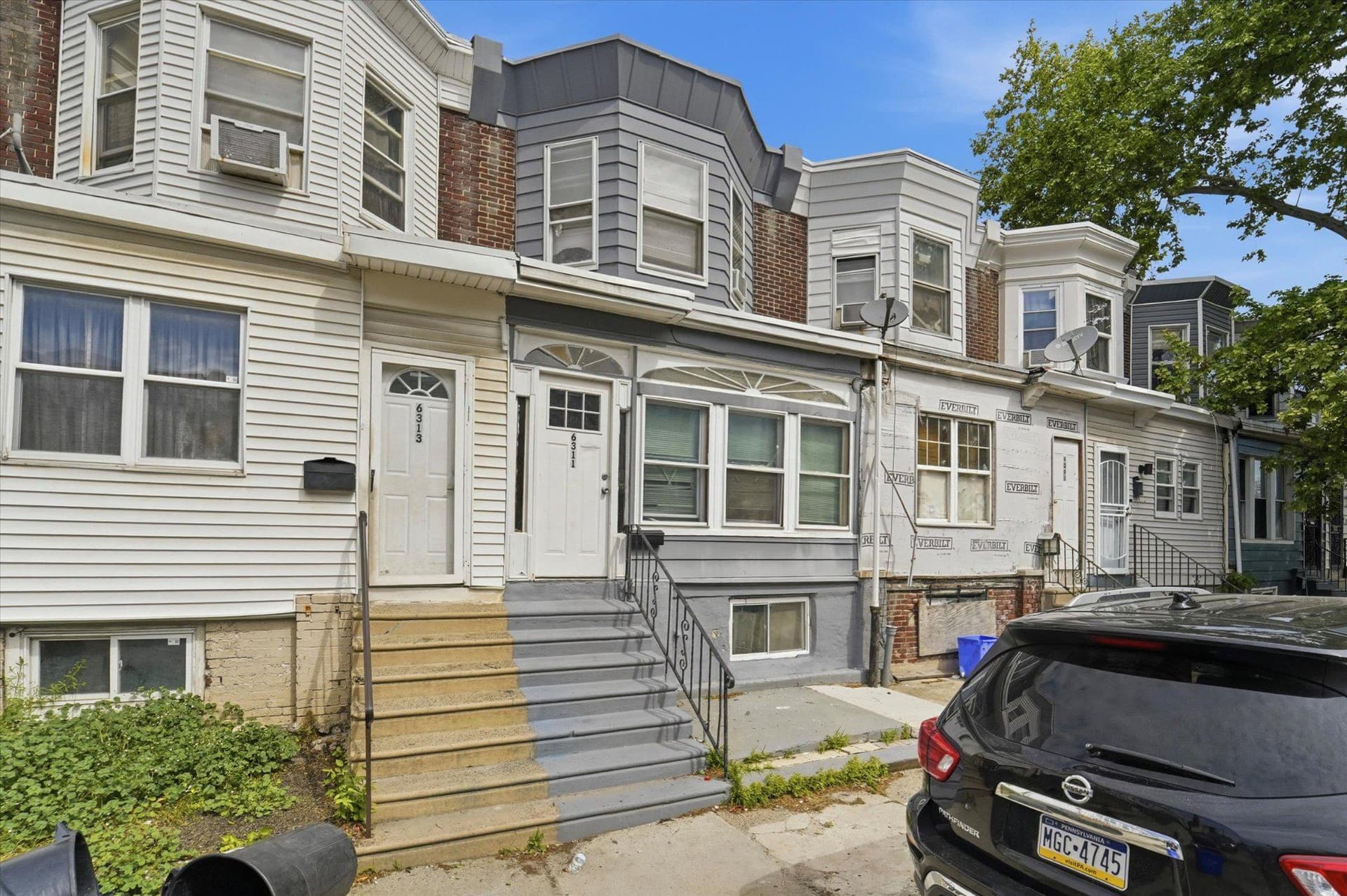6311 Regent St