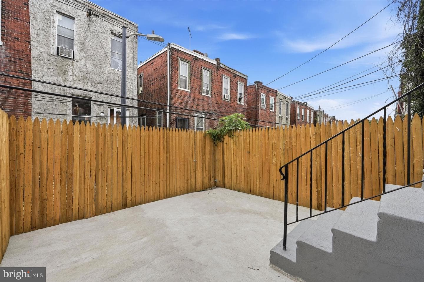 5430 Regent Street photo 15