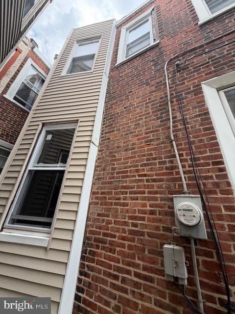 1432 N Peach Street photo 3