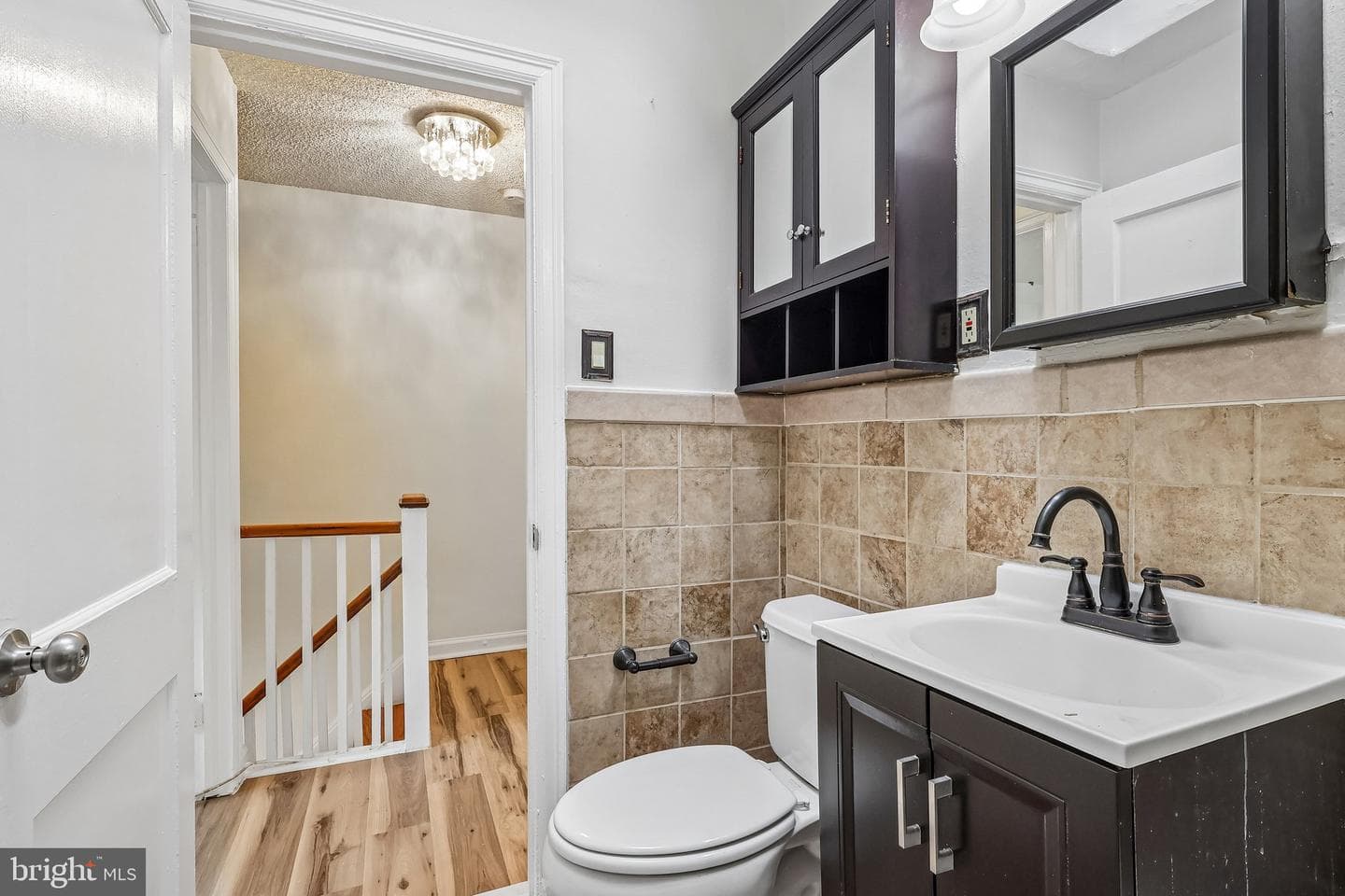 5836 Newtown Avenue photo 18