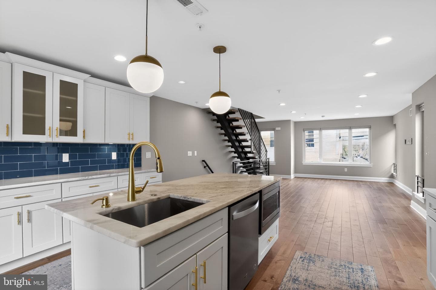 2612 E Albert Street #3 photo 4