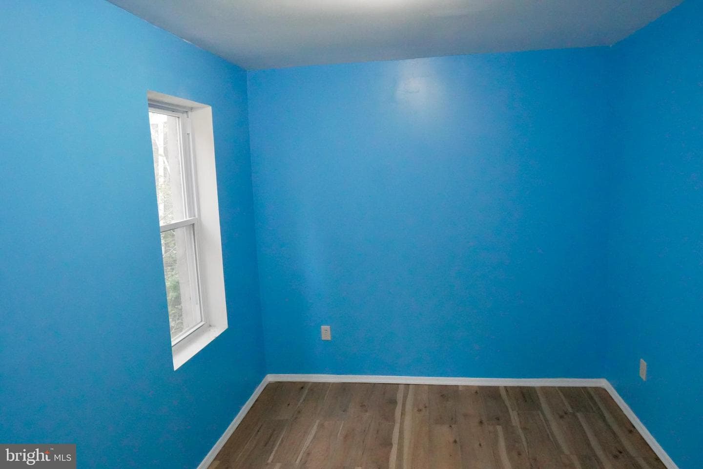 5210 Heston Street photo 9