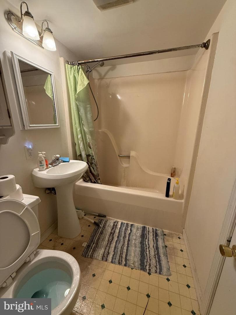 3434 Decatur Street photo 11