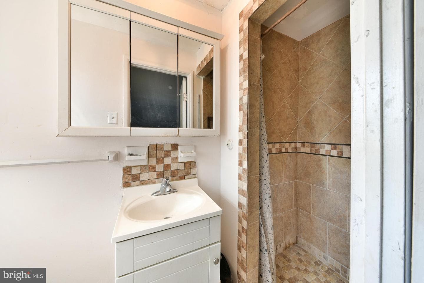 9135 Revere Street photo 14
