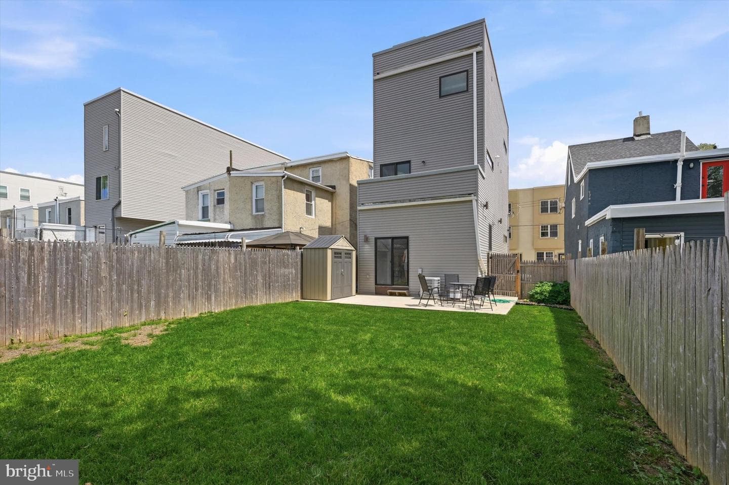 101 E Phil Ellena Street photo 23