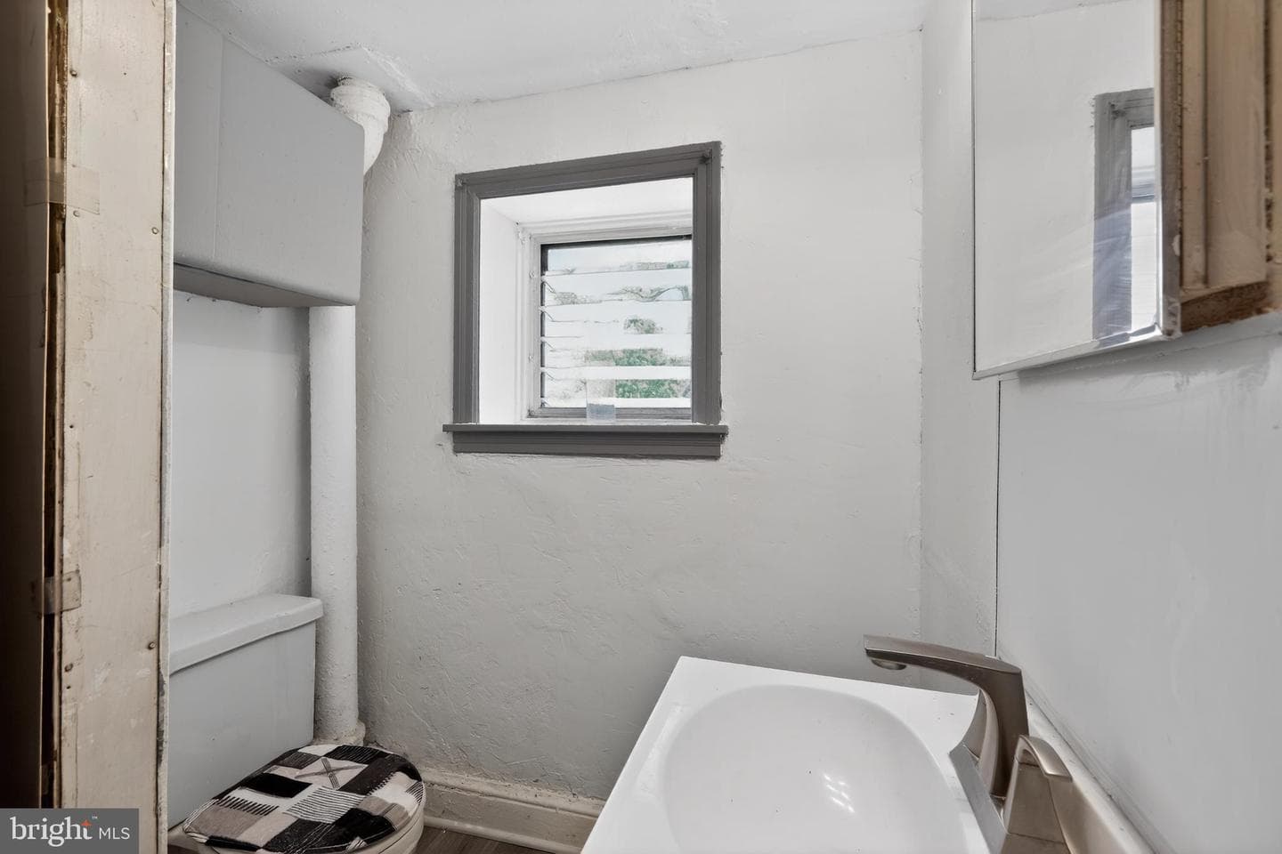 5542 Morris Street photo 37