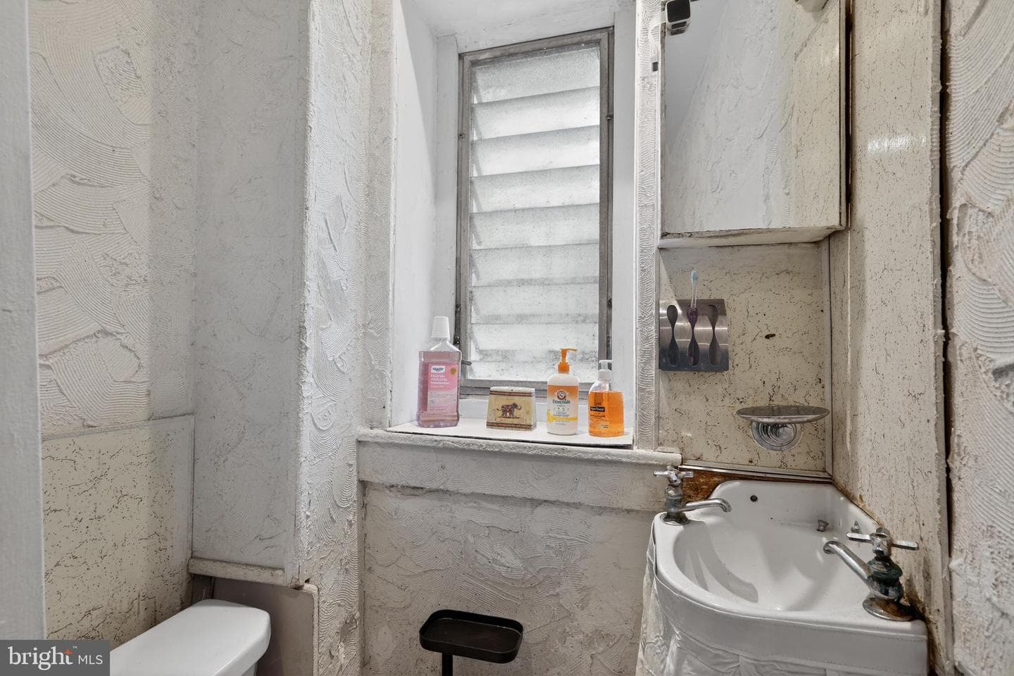5542 Morris Street photo 40