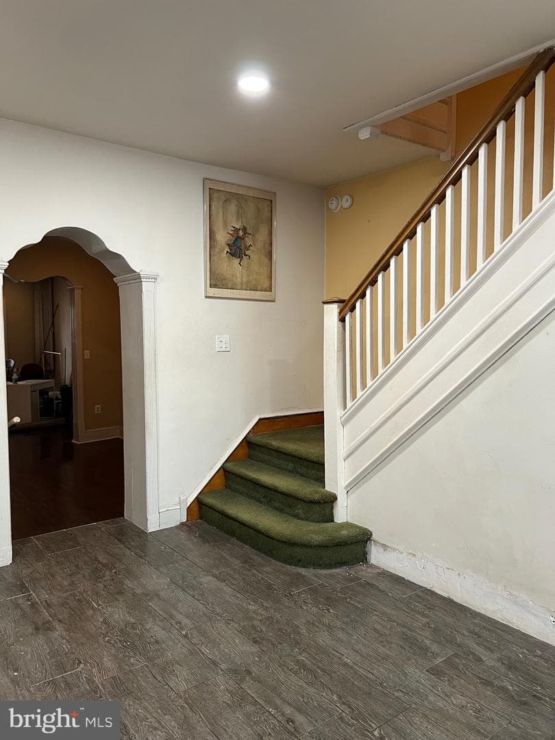 2605 E Somerset Street photo 11