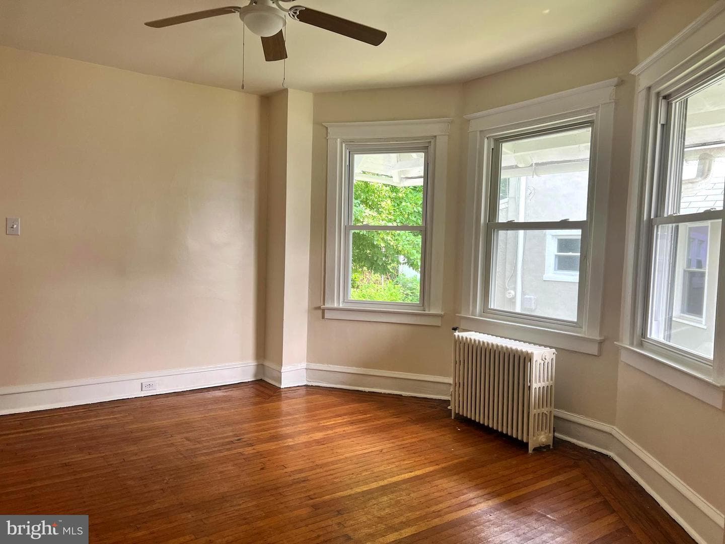 303 E Vernon Road photo 6