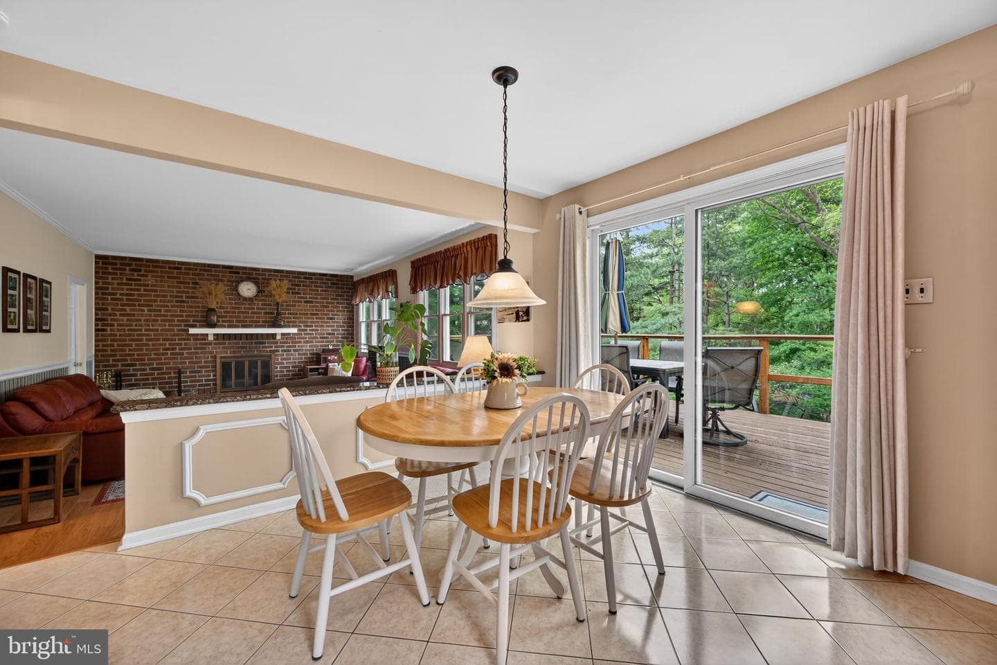 9033 Lykens Lane photo 10