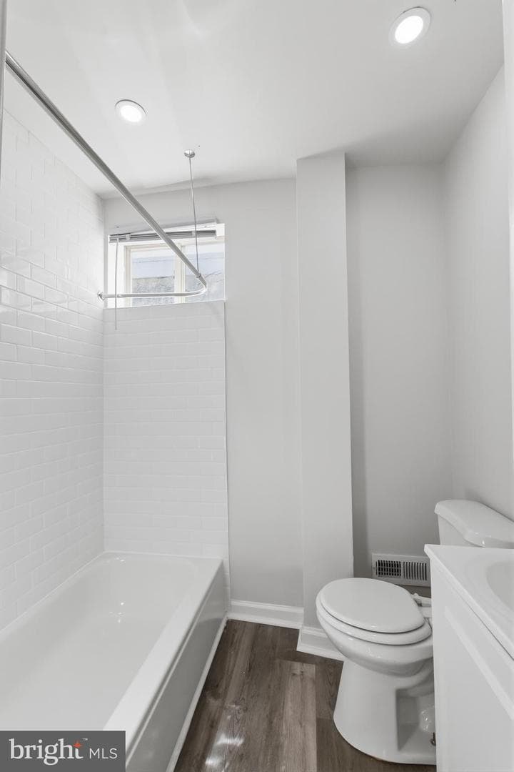 5220 Hazel Avenue photo 21