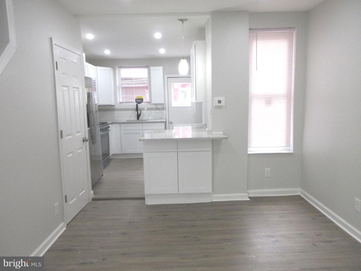 5220 Hazel Avenue photo 8