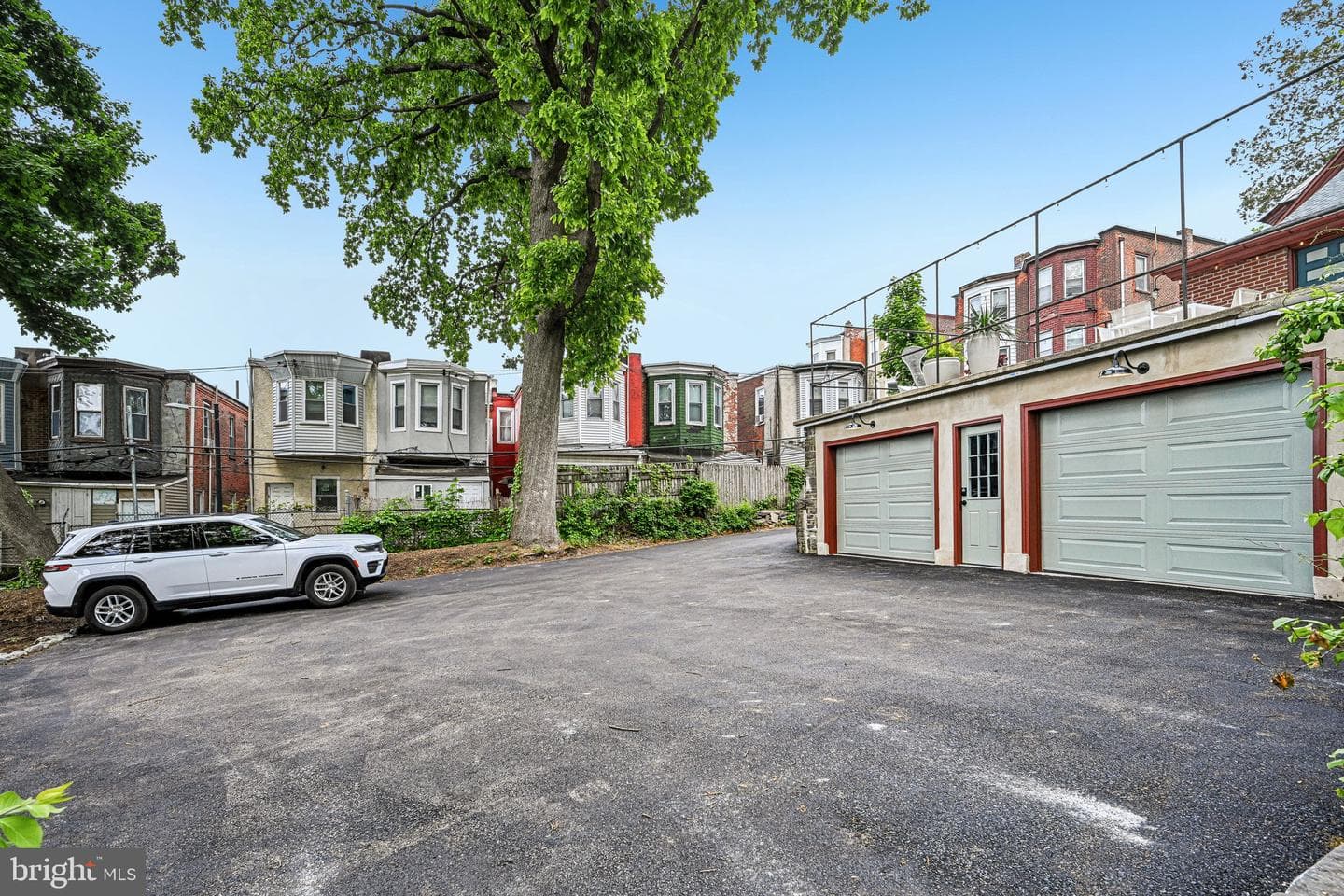51 E Penn Street photo 57