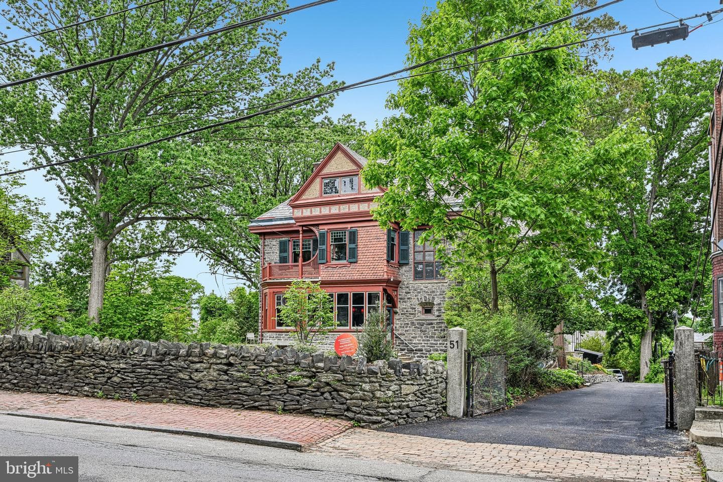 51 E Penn Street photo 66