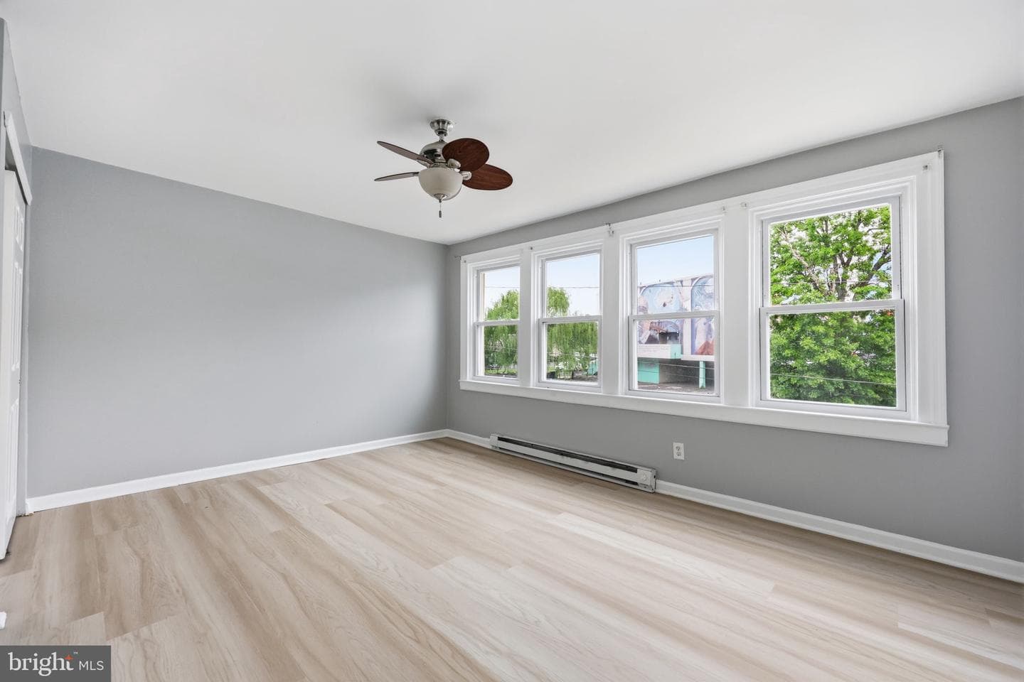 140 W Ashdale Street photo 10