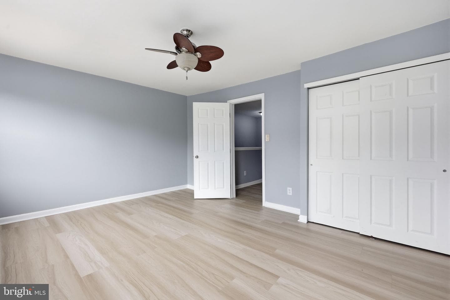 140 W Ashdale Street photo 11
