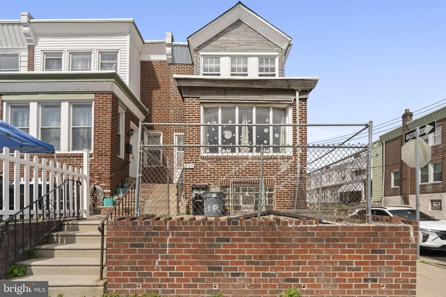 571 Van Kirk Street photo 3